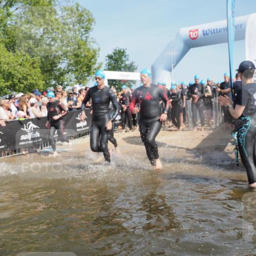 22.06.2025 - Viking Triathlon KatJ http://msf.ph/oto/8064225 22.06.2025 10:04:09 Schwimmen 156, 199, 240, 313, 315, 351, 370, 448, 474, 529, 614, 657 meine-sportfotos.de