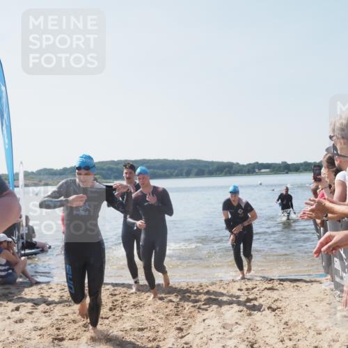 22.06.2025 - Viking Triathlon MichiJ http://msf.ph/oto/8064368 22.06.2025 10:28:08 Schwimmen 14, 178, 196, 289, 367, 401 meine-sportfotos.de
