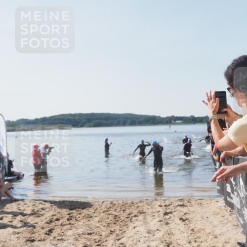 22.06.2025 - Viking Triathlon MichiJ http://msf.ph/oto/8064470 22.06.2025 10:28:47 Schwimmen 15, 258, 301, 368, 414, 443, 628 meine-sportfotos.de