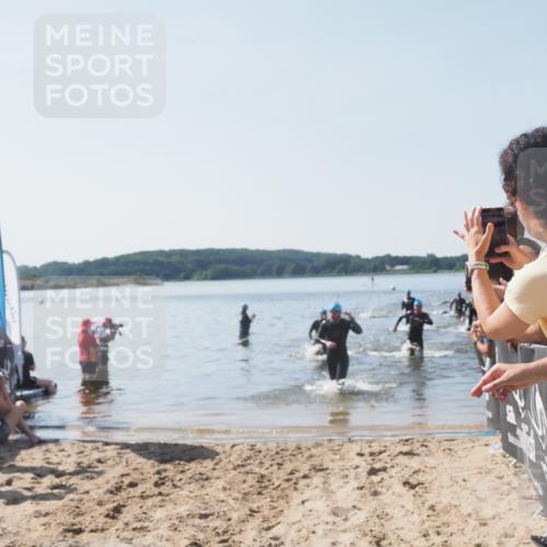 22.06.2025 - Viking Triathlon MichiJ http://msf.ph/oto/8064481 22.06.2025 10:28:48 Schwimmen 15, 258, 301, 368, 414, 443, 628 meine-sportfotos.de