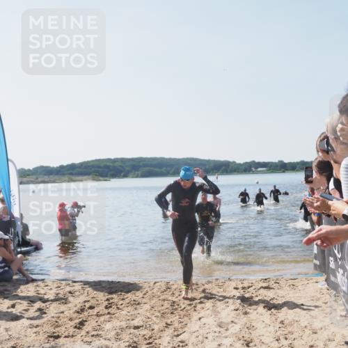 22.06.2025 - Viking Triathlon MichiJ http://msf.ph/oto/8064530 22.06.2025 10:28:54 Schwimmen 12, 15, 152, 301, 310, 368, 384, 414, 443, 604, 628 meine-sportfotos.de