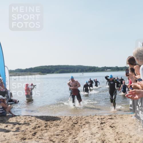 22.06.2025 - Viking Triathlon MichiJ http://msf.ph/oto/8064583 22.06.2025 10:28:59 Schwimmen 7, 12, 15, 152, 200, 310, 384, 414, 443, 604, 628 meine-sportfotos.de
