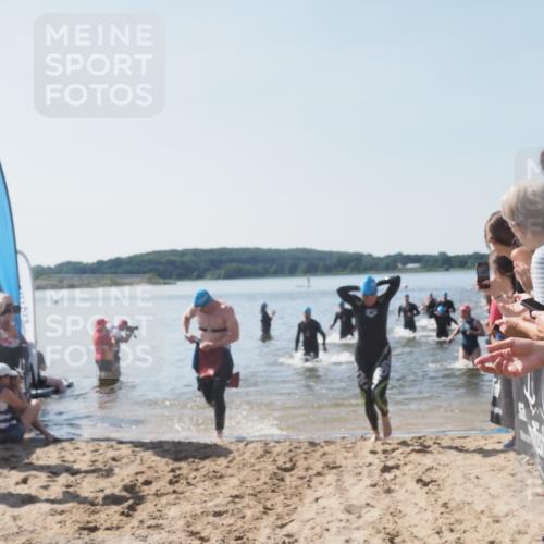22.06.2025 - Viking Triathlon MichiJ http://msf.ph/oto/8064594 22.06.2025 10:29:00 Schwimmen 7, 12, 15, 152, 200, 310, 384, 414, 443, 604, 628 meine-sportfotos.de