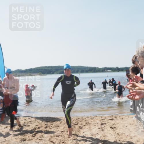 22.06.2025 - Viking Triathlon MichiJ http://msf.ph/oto/8064607 22.06.2025 10:29:02 Schwimmen 7, 12, 15, 152, 200, 310, 384, 414, 443, 604, 628 meine-sportfotos.de