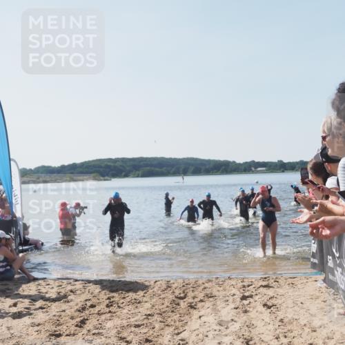22.06.2025 - Viking Triathlon MichiJ http://msf.ph/oto/8064625 22.06.2025 10:29:04 Schwimmen 7, 12, 152, 200, 310, 384, 443, 458, 604, 628, 652 meine-sportfotos.de