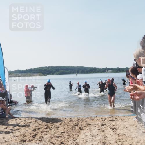 22.06.2025 - Viking Triathlon MichiJ http://msf.ph/oto/8064627 22.06.2025 10:29:04 Schwimmen 7, 12, 152, 200, 310, 384, 443, 458, 604, 628, 652 meine-sportfotos.de