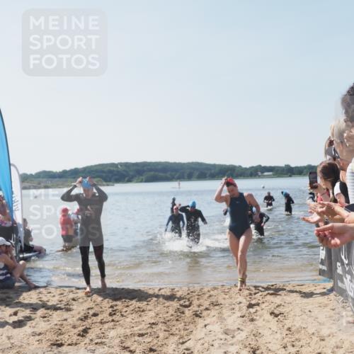 22.06.2025 - Viking Triathlon MichiJ http://msf.ph/oto/8064641 22.06.2025 10:29:06 Schwimmen 7, 12, 152, 200, 310, 384, 443, 458, 604, 628, 652 meine-sportfotos.de