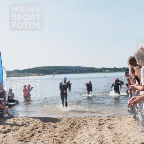 22.06.2025 - Viking Triathlon MichiJ http://msf.ph/oto/8064732 22.06.2025 10:29:17 Schwimmen 7, 11, 30, 33, 243, 458, 612, 652 meine-sportfotos.de