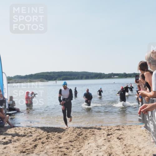 22.06.2025 - Viking Triathlon MichiJ http://msf.ph/oto/8064741 22.06.2025 10:29:18 Schwimmen 7, 11, 30, 33, 243, 458, 612, 652 meine-sportfotos.de