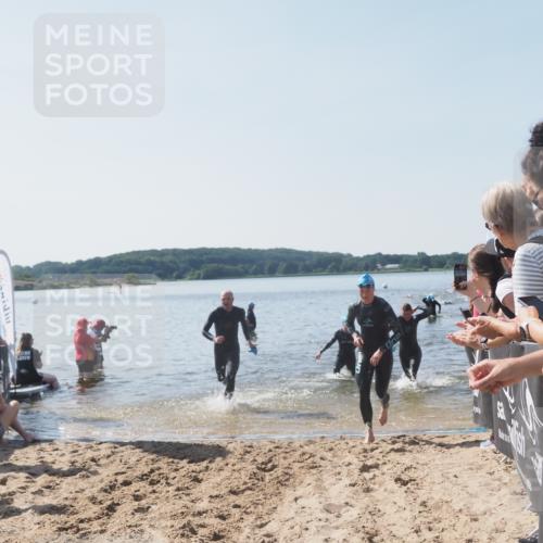 22.06.2025 - Viking Triathlon MichiJ http://msf.ph/oto/8064815 22.06.2025 10:29:27 Schwimmen 6, 11, 30, 33, 243, 612 meine-sportfotos.de