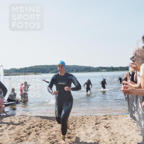 22.06.2025 - Viking Triathlon MichiJ http://msf.ph/oto/8064979 22.06.2025 10:30:05 Schwimmen 175, 203, 264, 299, 374, 473, 626 meine-sportfotos.de