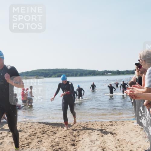 22.06.2025 - Viking Triathlon MichiJ http://msf.ph/oto/8065088 22.06.2025 10:30:17 Schwimmen 132, 203, 374, 381, 491, 626, 643 meine-sportfotos.de
