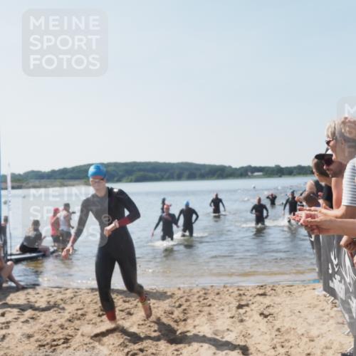 22.06.2025 - Viking Triathlon MichiJ http://msf.ph/oto/8065094 22.06.2025 10:30:18 Schwimmen 132, 374, 381, 491, 626, 643 meine-sportfotos.de