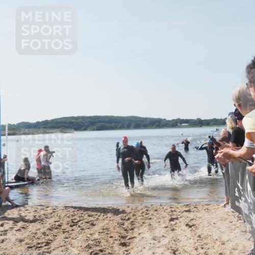 22.06.2025 - Viking Triathlon MichiJ http://msf.ph/oto/8065135 22.06.2025 10:30:22 Schwimmen 132, 381, 393, 491, 551, 626, 643 meine-sportfotos.de