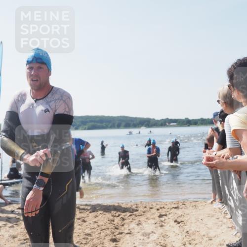 22.06.2025 - Viking Triathlon MichiJ http://msf.ph/oto/8065440 22.06.2025 10:31:10 Schwimmen 216, 237, 330, 347, 352, 549 meine-sportfotos.de