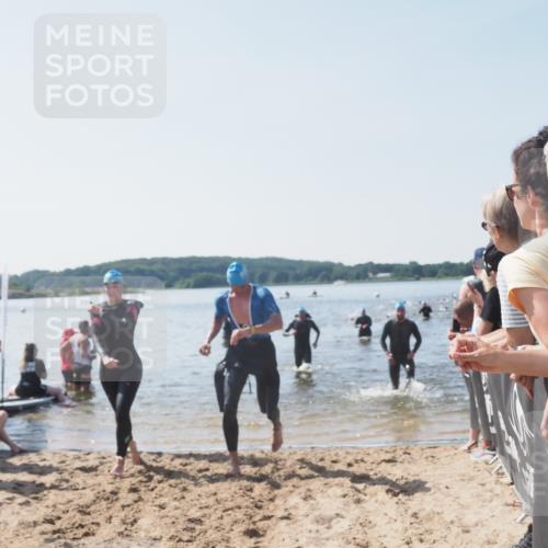 22.06.2025 - Viking Triathlon MichiJ http://msf.ph/oto/8065480 22.06.2025 10:31:15 Schwimmen 216, 236, 237, 311, 330, 352, 549 meine-sportfotos.de