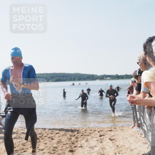 22.06.2025 - Viking Triathlon MichiJ http://msf.ph/oto/8065493 22.06.2025 10:31:16 Schwimmen 8, 216, 236, 237, 311, 330, 549 meine-sportfotos.de