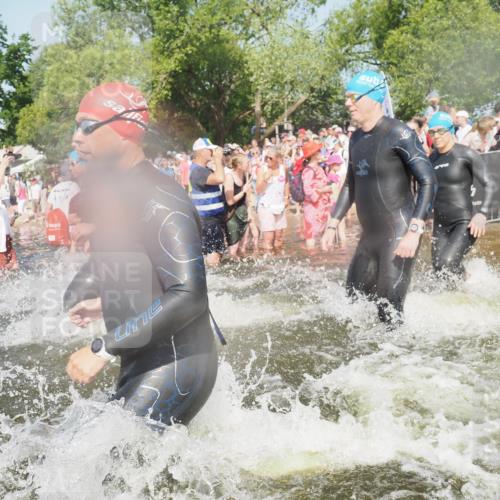 22.06.2025 - Viking Triathlon KatJ http://msf.ph/oto/8065552 22.06.2025 10:06:02 Schwimmen 68, 144, 169, 249, 269, 390, 397, 441, 442, 460, 465, 489, 508, 644 meine-sportfotos.de