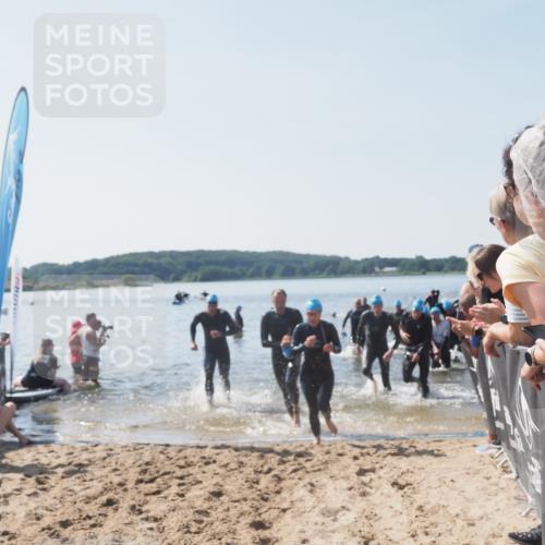 22.06.2025 - Viking Triathlon MichiJ http://msf.ph/oto/8065663 22.06.2025 10:31:48 Schwimmen 87, 98, 99, 124, 125, 137, 158, 189, 224, 340, 350, 435, 449, 507, 555, 658 meine-sportfotos.de