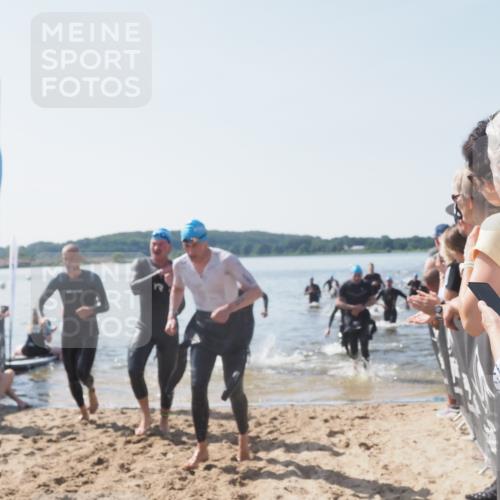 22.06.2025 - Viking Triathlon MichiJ http://msf.ph/oto/8065719 22.06.2025 10:31:55 Schwimmen 63, 87, 99, 124, 125, 224, 226, 435, 449, 464, 488, 507, 555, 658 meine-sportfotos.de