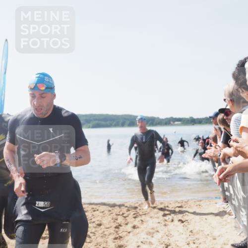 22.06.2025 - Viking Triathlon MichiJ http://msf.ph/oto/8065756 22.06.2025 10:32:00 Schwimmen 63, 87, 124, 125, 193, 207, 226, 271, 435, 449, 464, 488, 507, 658 meine-sportfotos.de
