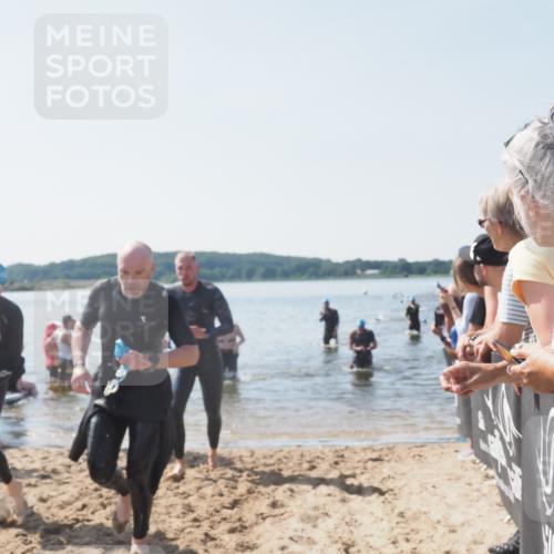22.06.2025 - Viking Triathlon MichiJ http://msf.ph/oto/8065960 22.06.2025 10:32:33 Schwimmen 53, 80, 170, 208, 278, 461, 492 meine-sportfotos.de