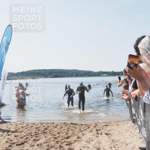 22.06.2025 - Viking Triathlon MichiJ http://msf.ph/oto/8066079 22.06.2025 10:33:04 Schwimmen 91, 113, 287, 399 meine-sportfotos.de