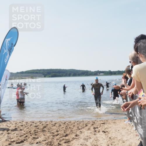 22.06.2025 - Viking Triathlon MichiJ http://msf.ph/oto/8066131 22.06.2025 10:33:10 Schwimmen 28, 91, 113, 387, 399, 608 meine-sportfotos.de