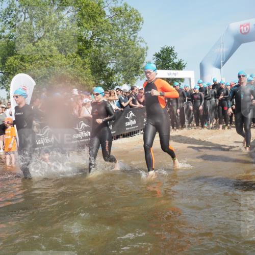 22.06.2025 - Viking Triathlon KatJ http://msf.ph/oto/8066184 22.06.2025 10:06:49 Schwimmen 66, 74, 159, 165, 217, 219, 257, 282, 290, 318, 337, 501, 525, 533 meine-sportfotos.de