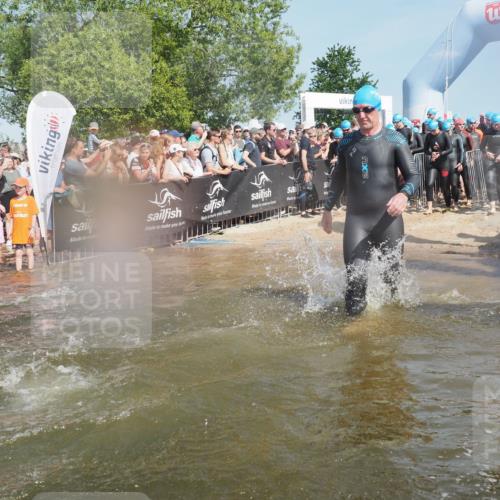 22.06.2025 - Viking Triathlon KatJ http://msf.ph/oto/8066219 22.06.2025 10:06:51 Schwimmen 66, 165, 183, 217, 257, 282, 290, 318, 321, 337, 468, 479, 501, 525, 533 meine-sportfotos.de