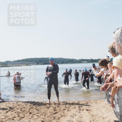 22.06.2025 - Viking Triathlon MichiJ http://msf.ph/oto/8066431 22.06.2025 10:34:12 Schwimmen 46, 70, 294, 297, 429, 486, 527, 532, 618, 635 meine-sportfotos.de