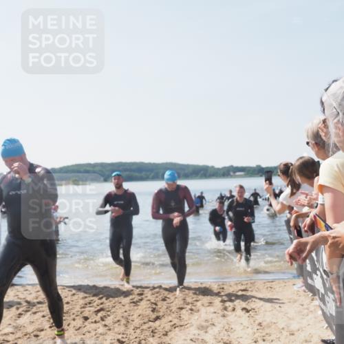 22.06.2025 - Viking Triathlon MichiJ http://msf.ph/oto/8066456 22.06.2025 10:34:15 Schwimmen 46, 70, 294, 297, 429, 486, 527, 618, 635 meine-sportfotos.de