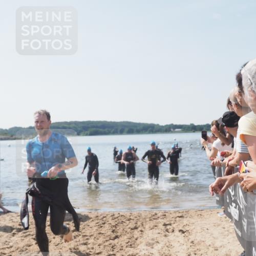 22.06.2025 - Viking Triathlon MichiJ http://msf.ph/oto/8066548 22.06.2025 10:34:32 Schwimmen 114, 247, 284, 306, 323, 341, 366, 430, 486, 520, 546 meine-sportfotos.de