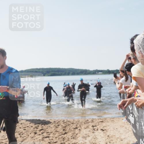 22.06.2025 - Viking Triathlon MichiJ http://msf.ph/oto/8066549 22.06.2025 10:34:33 Schwimmen 114, 247, 284, 306, 323, 341, 366, 430, 486, 520, 546, 550 meine-sportfotos.de