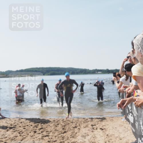22.06.2025 - Viking Triathlon MichiJ http://msf.ph/oto/8066560 22.06.2025 10:34:34 Schwimmen 114, 247, 284, 306, 323, 341, 366, 430, 520, 546, 550 meine-sportfotos.de