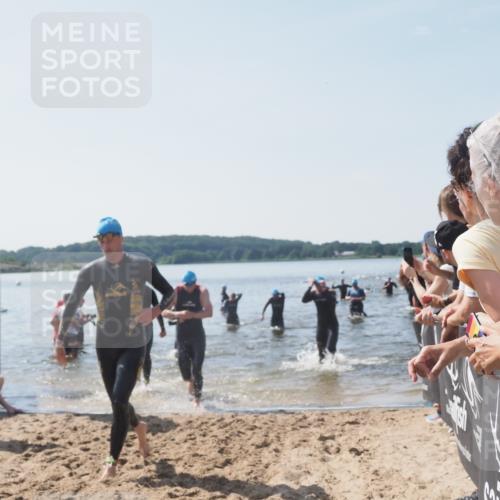 22.06.2025 - Viking Triathlon MichiJ http://msf.ph/oto/8066570 22.06.2025 10:34:36 Schwimmen 114, 247, 284, 306, 323, 341, 366, 430, 520, 546, 550 meine-sportfotos.de