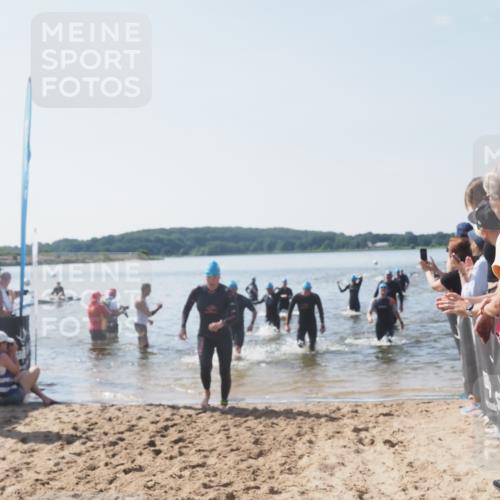 22.06.2025 - Viking Triathlon MichiJ http://msf.ph/oto/8066639 22.06.2025 10:34:58 Schwimmen 17, 43, 77, 157, 161, 434, 475, 495, 548, 660 meine-sportfotos.de