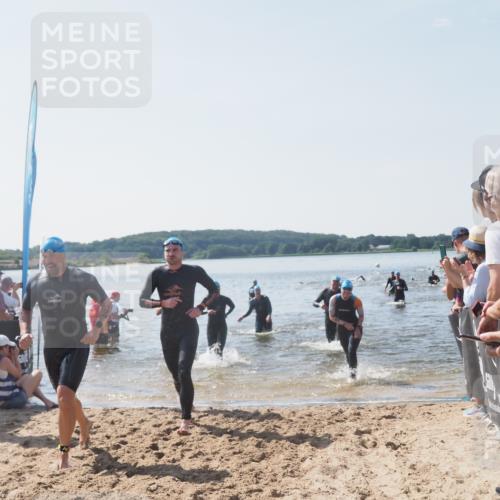 22.06.2025 - Viking Triathlon MichiJ http://msf.ph/oto/8066670 22.06.2025 10:35:02 Schwimmen 17, 43, 139, 157, 161, 434, 475, 495, 548, 660 meine-sportfotos.de