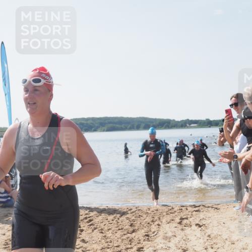 22.06.2025 - Viking Triathlon MichiJ http://msf.ph/oto/8066757 22.06.2025 10:35:17 Schwimmen 139, 157, 204, 296, 320, 365, 395, 482, 508, 632, 660 meine-sportfotos.de