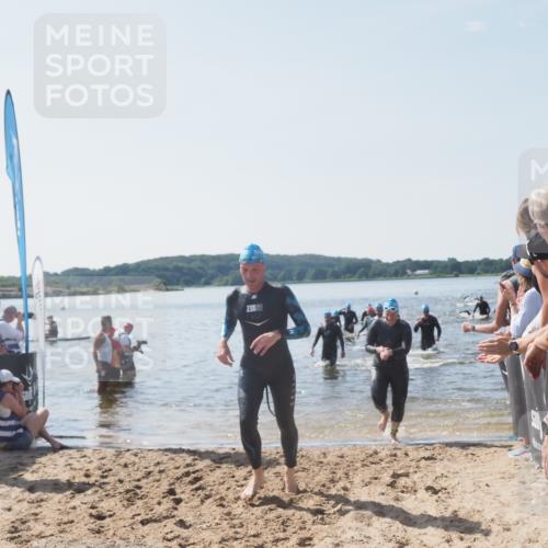22.06.2025 - Viking Triathlon MichiJ http://msf.ph/oto/8066771 22.06.2025 10:35:19 Schwimmen 107, 139, 157, 204, 296, 320, 365, 395, 482, 508, 632 meine-sportfotos.de