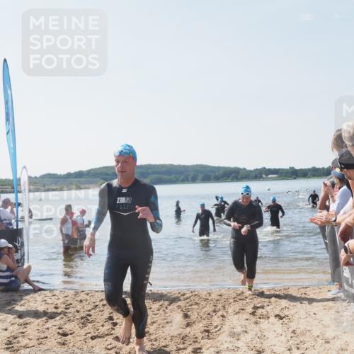 22.06.2025 - Viking Triathlon MichiJ http://msf.ph/oto/8066775 22.06.2025 10:35:19 Schwimmen 107, 139, 157, 204, 296, 320, 365, 395, 482, 508, 632 meine-sportfotos.de