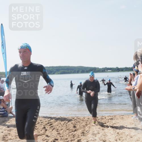 22.06.2025 - Viking Triathlon MichiJ http://msf.ph/oto/8066780 22.06.2025 10:35:20 Schwimmen 107, 139, 204, 296, 320, 365, 395, 482, 508, 632 meine-sportfotos.de