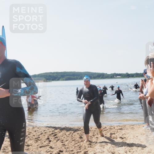22.06.2025 - Viking Triathlon MichiJ http://msf.ph/oto/8066782 22.06.2025 10:35:20 Schwimmen 107, 139, 204, 296, 320, 365, 395, 482, 508, 632 meine-sportfotos.de