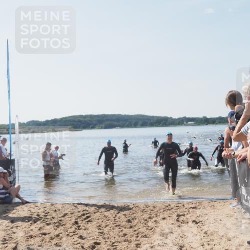 22.06.2025 - Viking Triathlon MichiJ http://msf.ph/oto/8066869 22.06.2025 10:35:40 Schwimmen 20, 47, 62, 127, 134, 154, 415, 602 meine-sportfotos.de