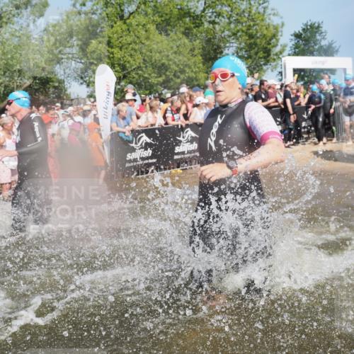 22.06.2025 - Viking Triathlon KatJ http://msf.ph/oto/8066886 22.06.2025 10:07:45 Schwimmen 16, 76, 95, 102, 143, 263, 363, 372, 436, 453, 477, 503, 547, 615, 621, 624 meine-sportfotos.de