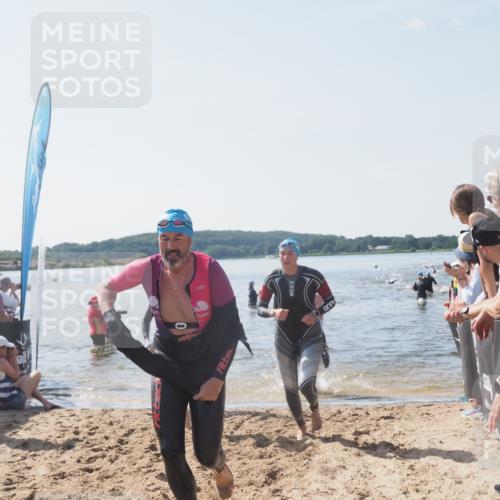 22.06.2025 - Viking Triathlon MichiJ http://msf.ph/oto/8066920 22.06.2025 10:35:49 Schwimmen 20, 47, 62, 154, 265, 552 meine-sportfotos.de