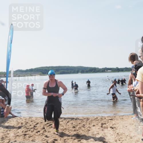 22.06.2025 - Viking Triathlon MichiJ http://msf.ph/oto/8066939 22.06.2025 10:35:51 Schwimmen 47, 265, 377, 552 meine-sportfotos.de