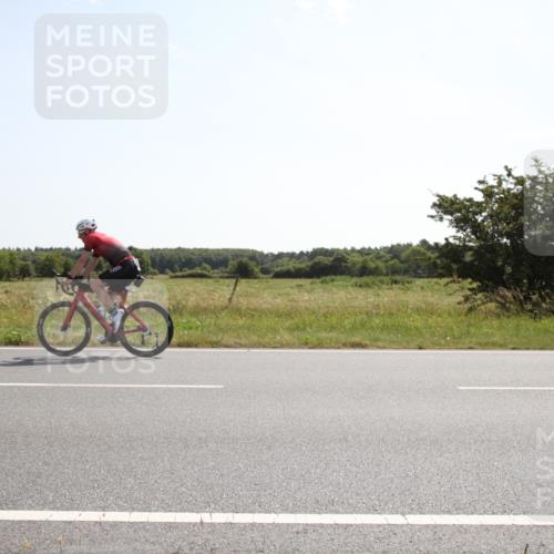 22.06.2025 - Viking Triathlon Yannick Fuchs http://msf.ph/oto/8067054 22.06.2025 11:04:49 Radfahren 336, 511 meine-sportfotos.de