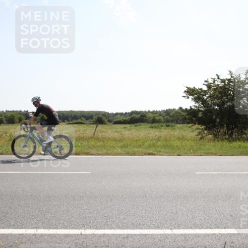 22.06.2025 - Viking Triathlon Yannick Fuchs http://msf.ph/oto/8067110 22.06.2025 11:06:56 Radfahren 238 meine-sportfotos.de