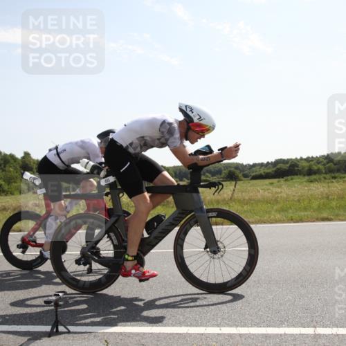 22.06.2025 - Viking Triathlon Yannick Fuchs http://msf.ph/oto/8067157 22.06.2025 11:08:57 Radfahren 384, 401, 485 meine-sportfotos.de